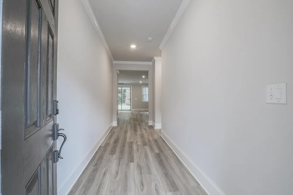 131 Vivian LN Peachtree City, GA 30269