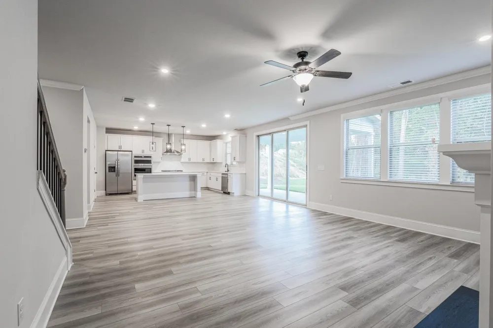131 Vivian LN Peachtree City, GA 30269