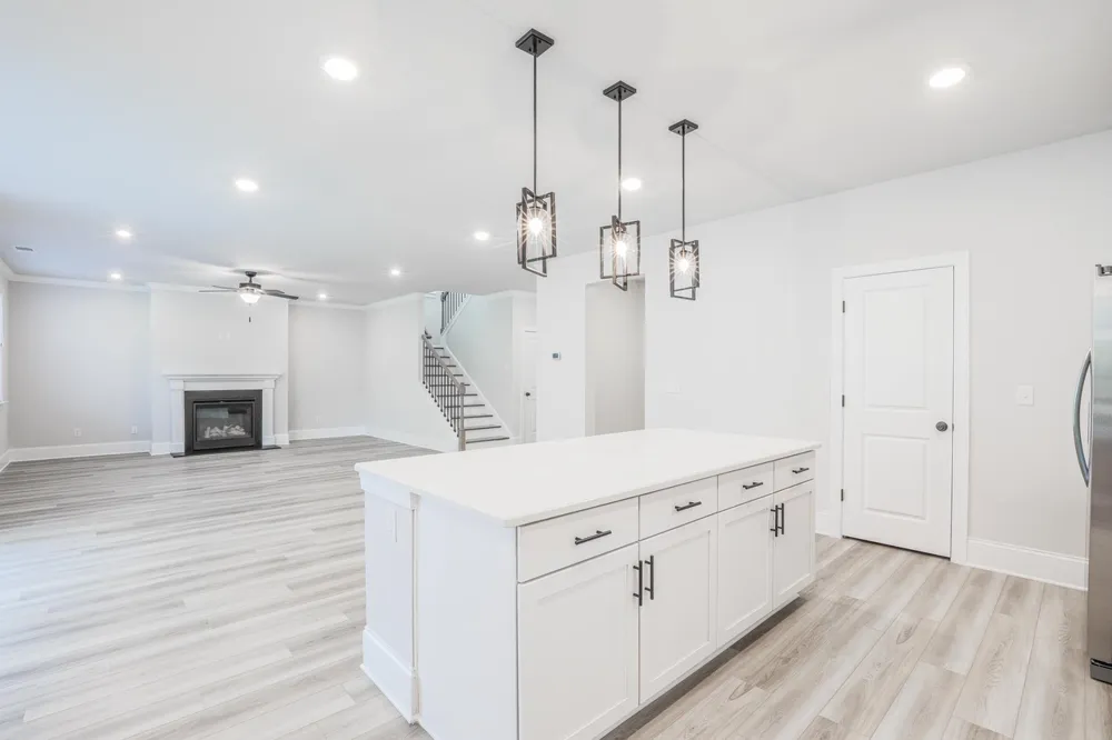 131 Vivian LN Peachtree City, GA 30269