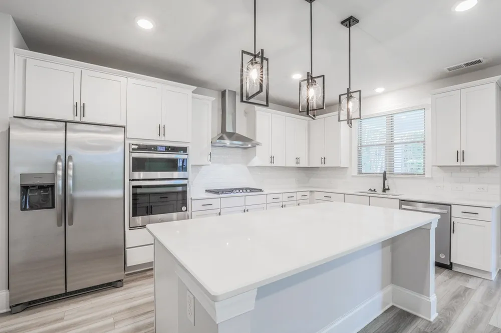 131 Vivian LN Peachtree City, GA 30269