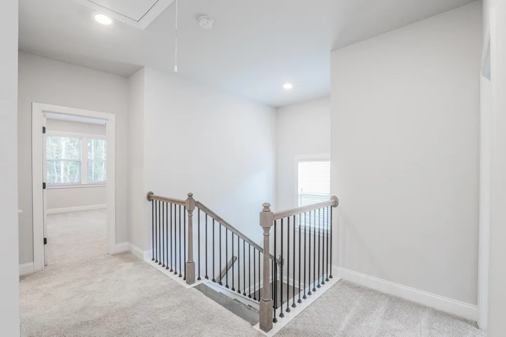 131 Vivian LN Peachtree City, GA 30269