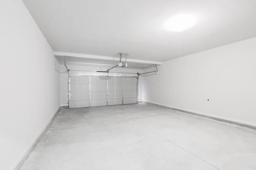 131 Vivian LN Peachtree City, GA 30269