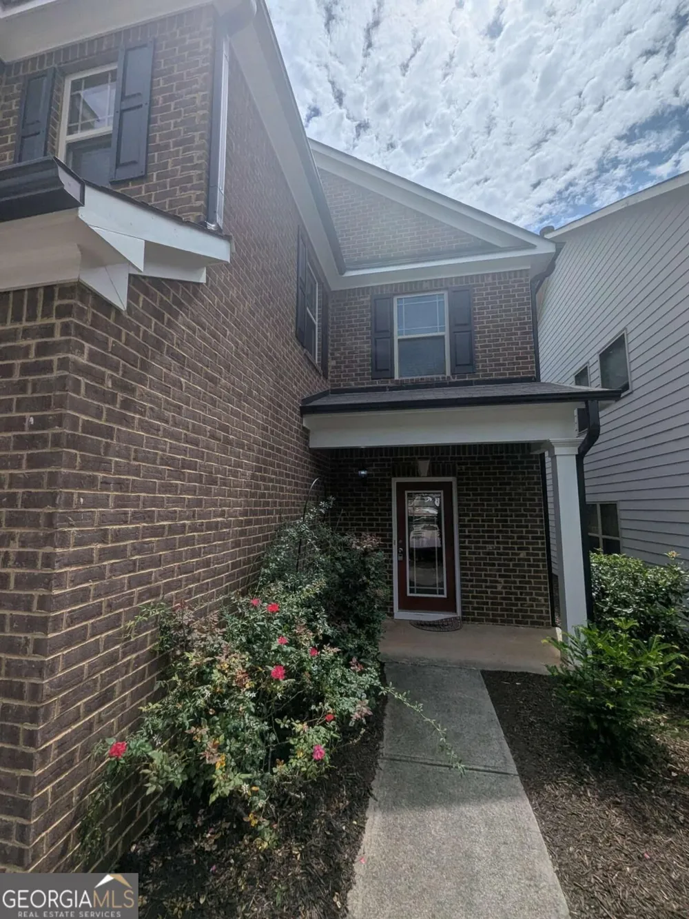 1785 Homeside DR Cumming, GA 30041