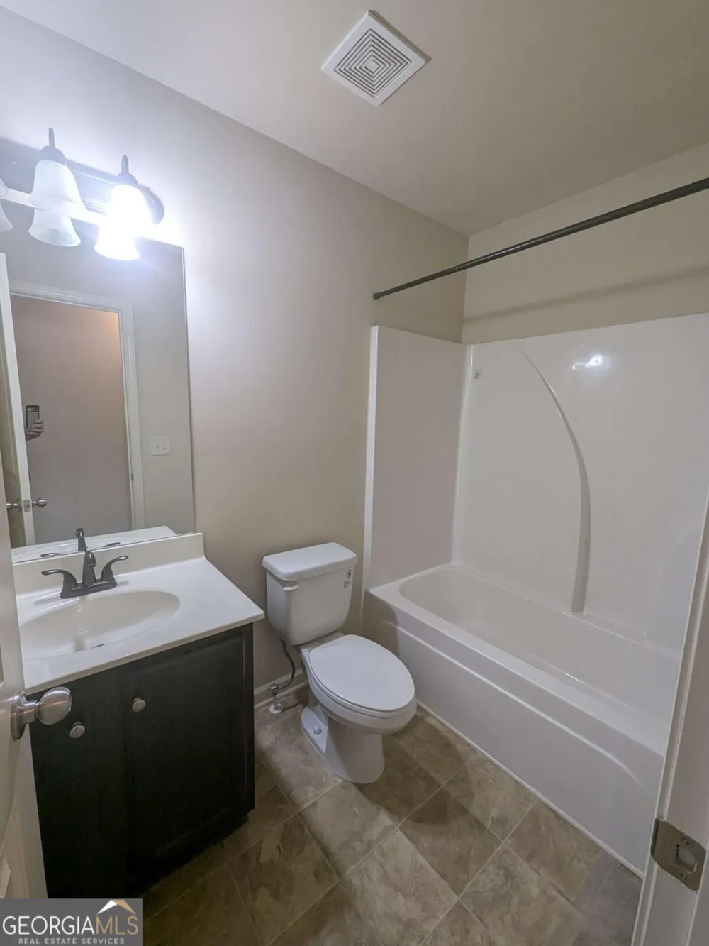 1785 Homeside DR Cumming, GA 30041
