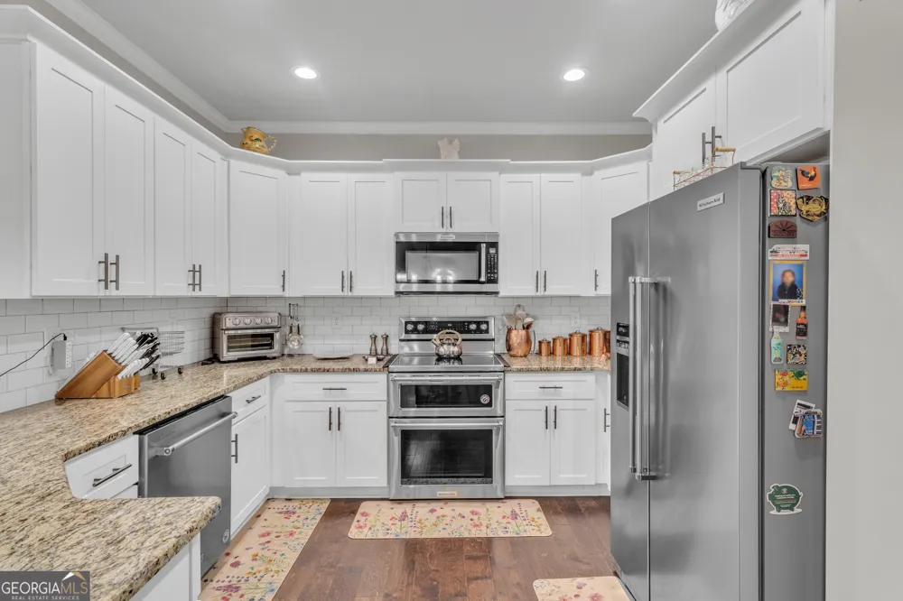 202 Riverpoint WAY Jackson, GA 30233