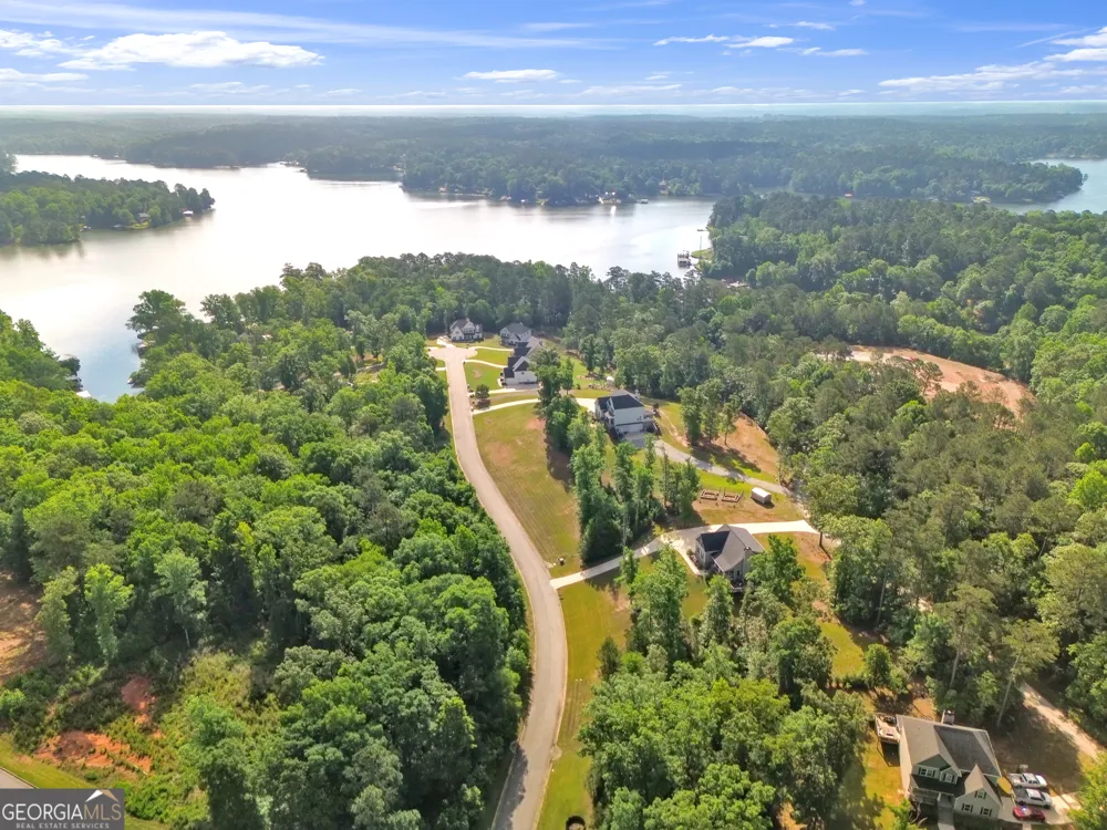 202 Riverpoint WAY Jackson, GA 30233