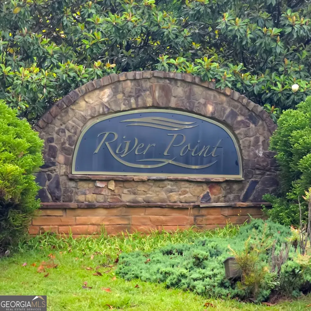 202 Riverpoint WAY Jackson, GA 30233