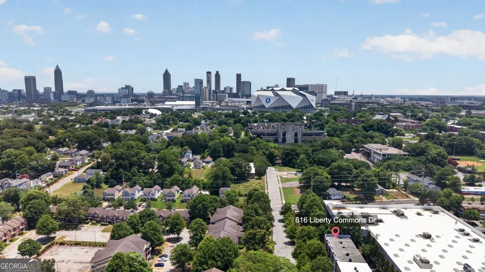 816 Liberty Commons DR NW Atlanta, GA 30314