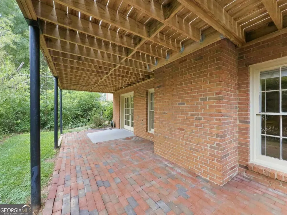 4345 Hambrick PL Stone Mountain, GA 30083