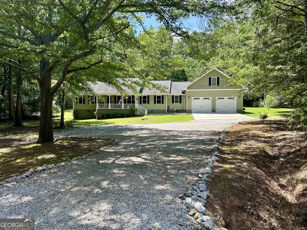 151 Evergreen LN Hartwell, GA 30643