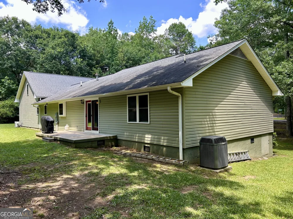151 Evergreen LN Hartwell, GA 30643