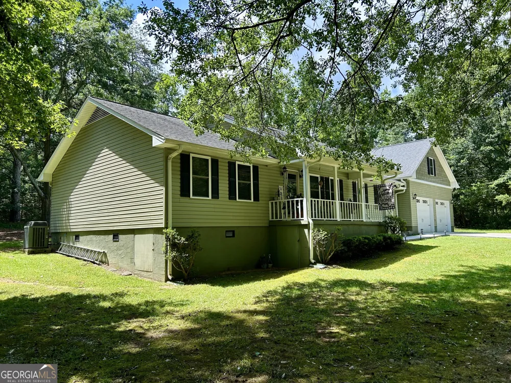 151 Evergreen LN Hartwell, GA 30643