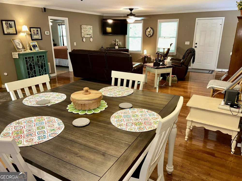 151 Evergreen LN Hartwell, GA 30643