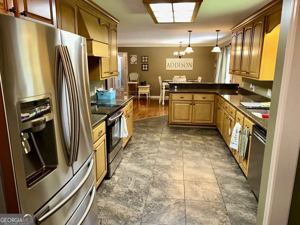 151 Evergreen LN Hartwell, GA 30643