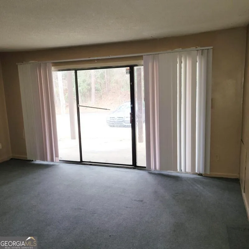 3575 Oakvale RD Decatur, GA 30034