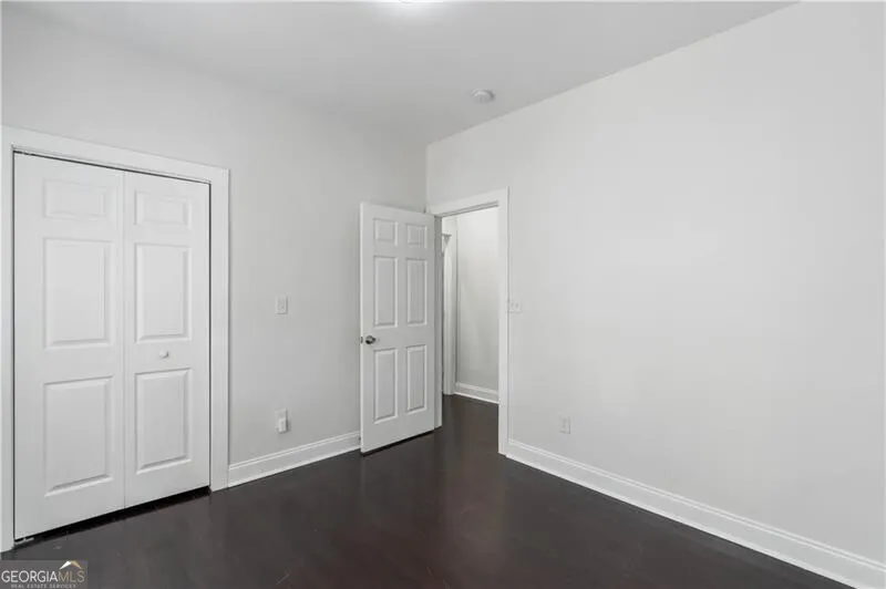 954 Byron DR SW Atlanta, GA 30310