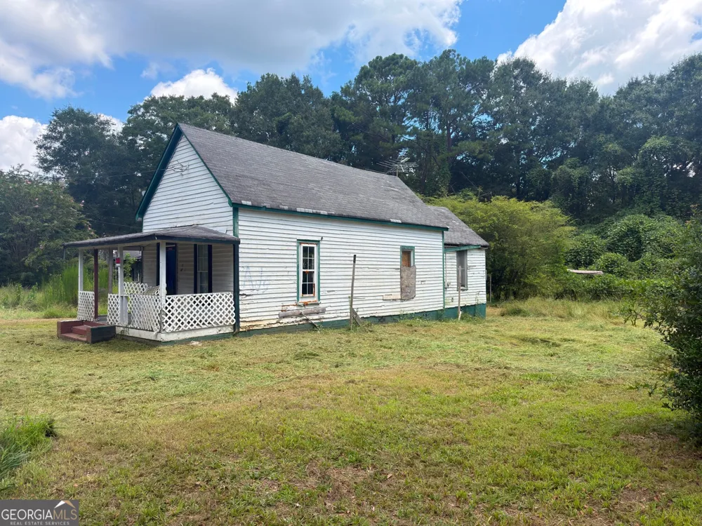 101 Smith RD Newnan, GA 30263