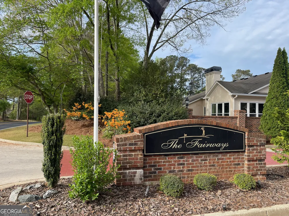 117 Masters DR N Peachtree City, GA 30269