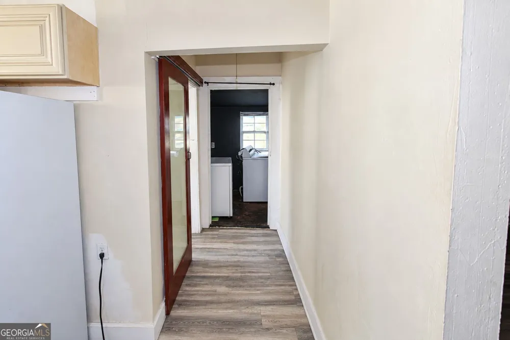 602 W Lake AVE NW Atlanta, GA 30318