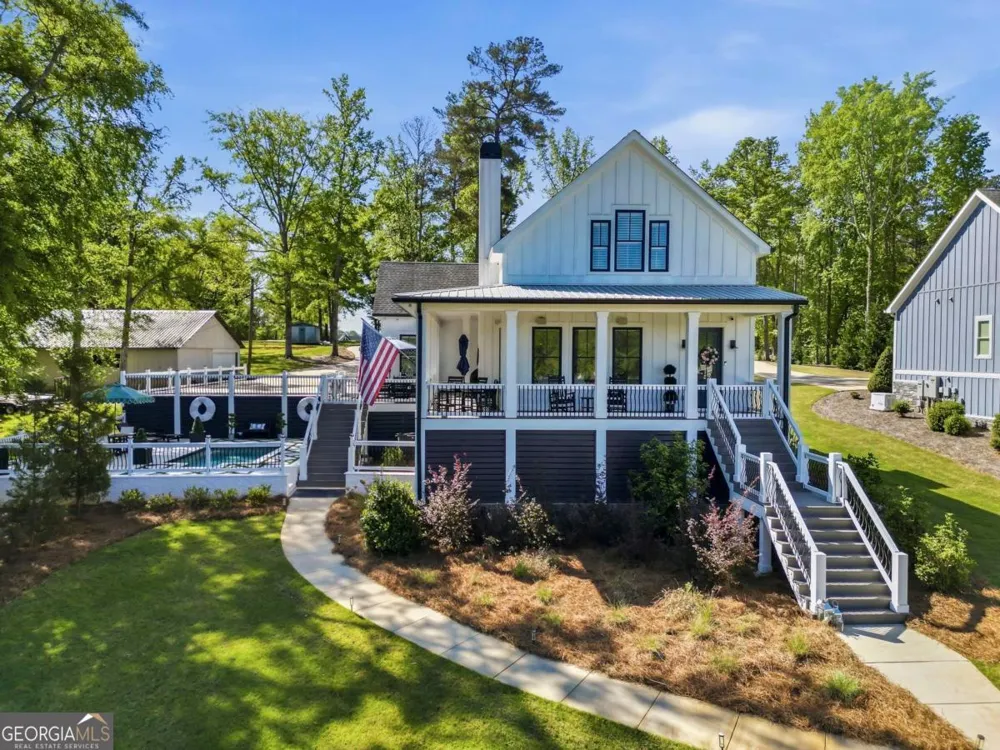 1090 Crooked Creek RD Eatonton, GA 31024