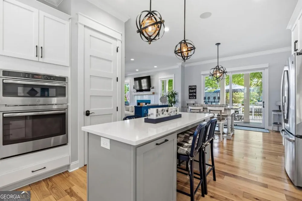 1090 Crooked Creek RD Eatonton, GA 31024