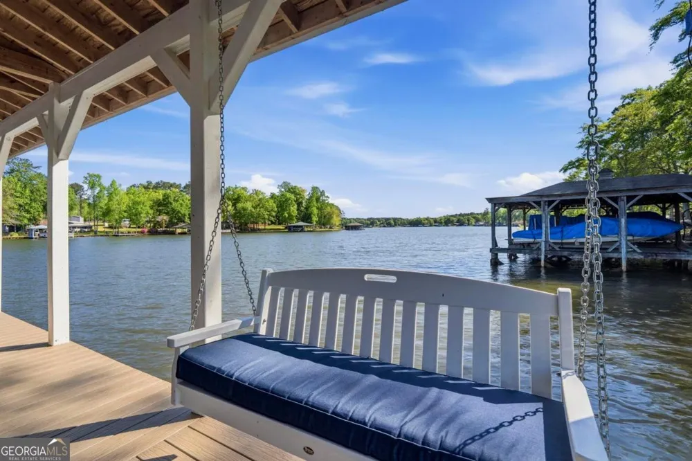 1090 Crooked Creek RD Eatonton, GA 31024