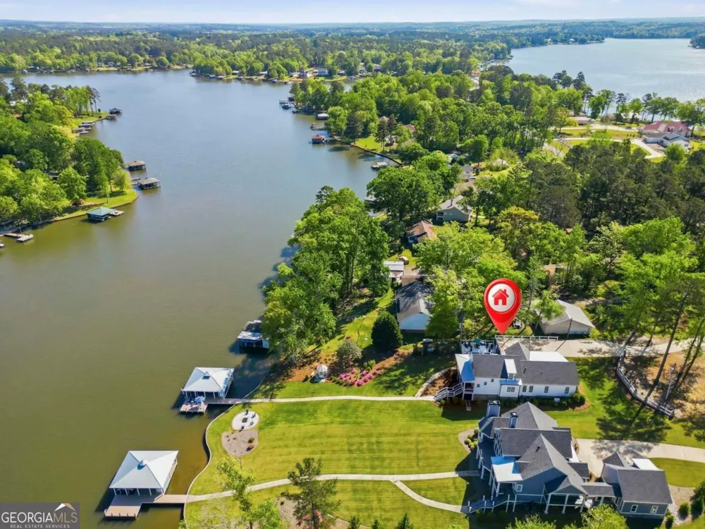 1090 Crooked Creek RD Eatonton, GA 31024