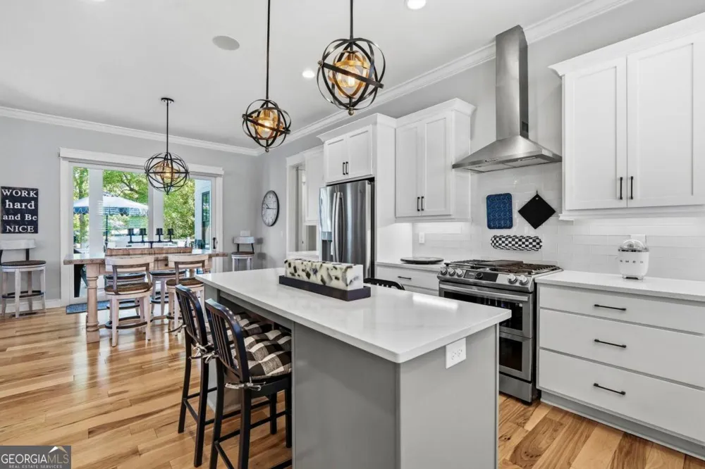 1090 Crooked Creek RD Eatonton, GA 31024