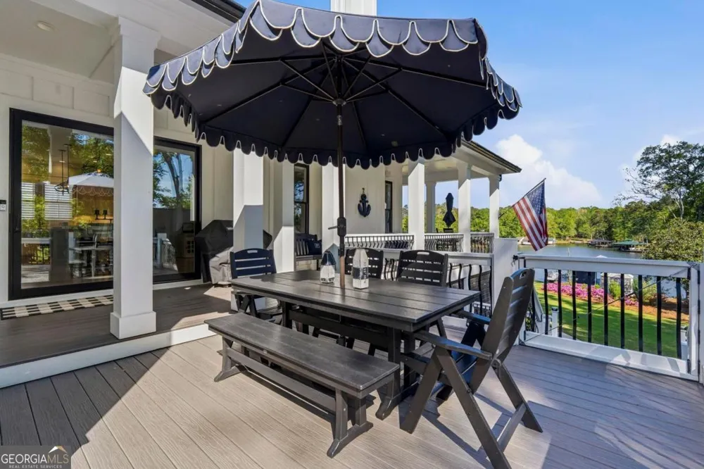 1090 Crooked Creek RD Eatonton, GA 31024