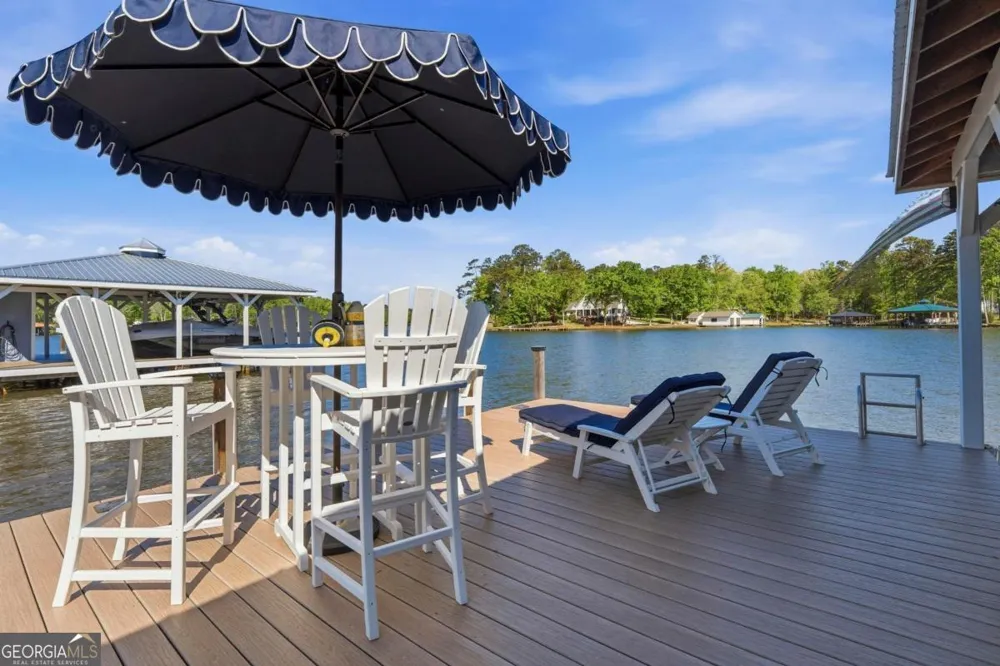 1090 Crooked Creek RD Eatonton, GA 31024