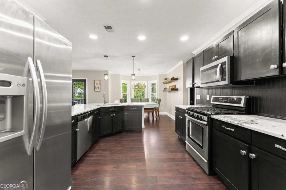 1165 Evergreen Oak WAY Dacula, GA 30019