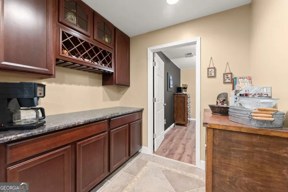 1165 Evergreen Oak WAY Dacula, GA 30019