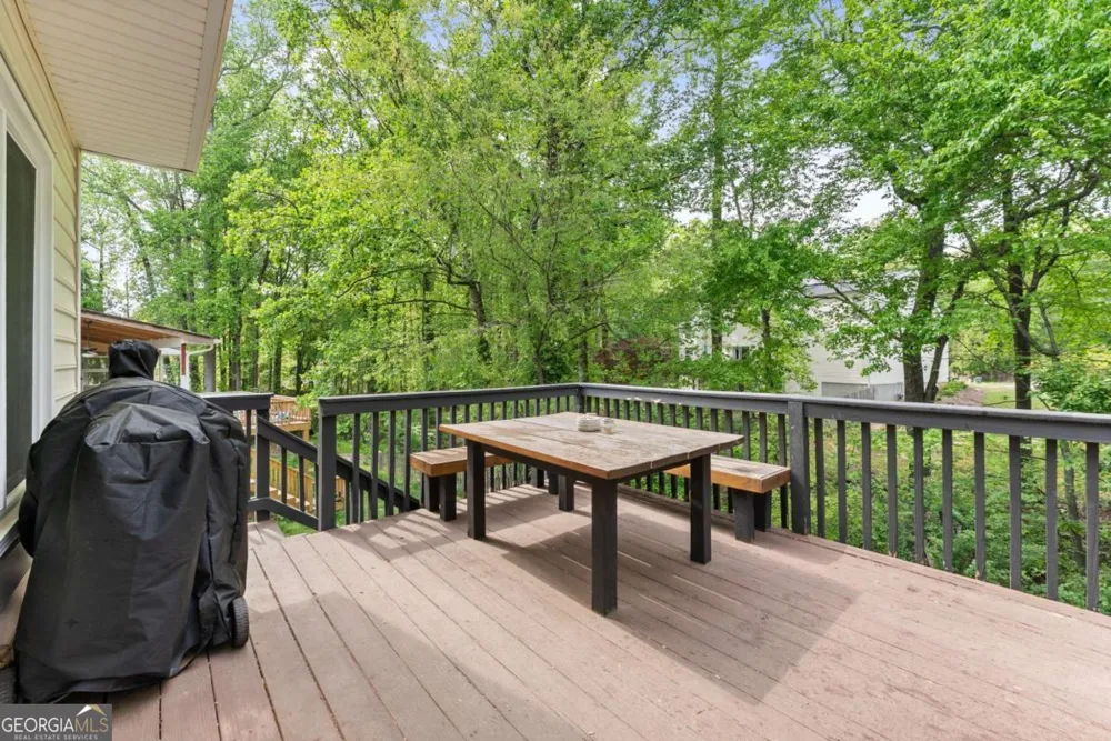 1165 Evergreen Oak WAY Dacula, GA 30019