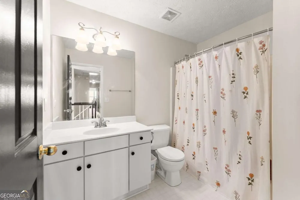 1165 Evergreen Oak WAY Dacula, GA 30019