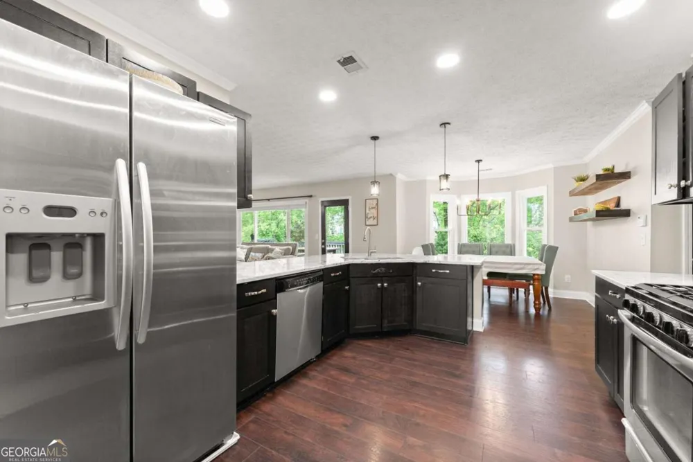 1165 Evergreen Oak WAY Dacula, GA 30019