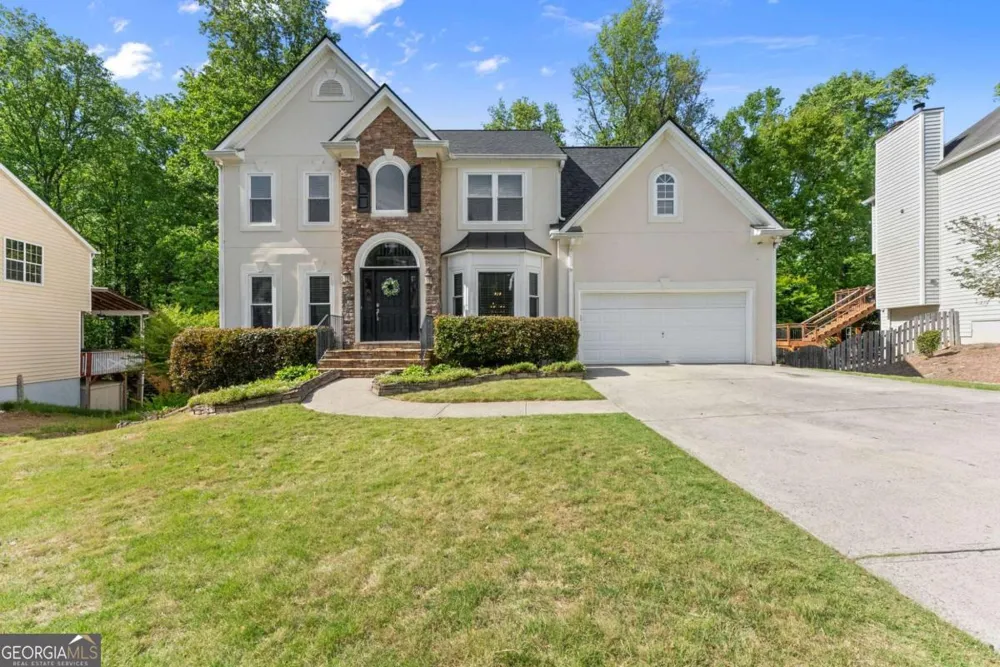 1165 Evergreen Oak WAY Dacula, GA 30019