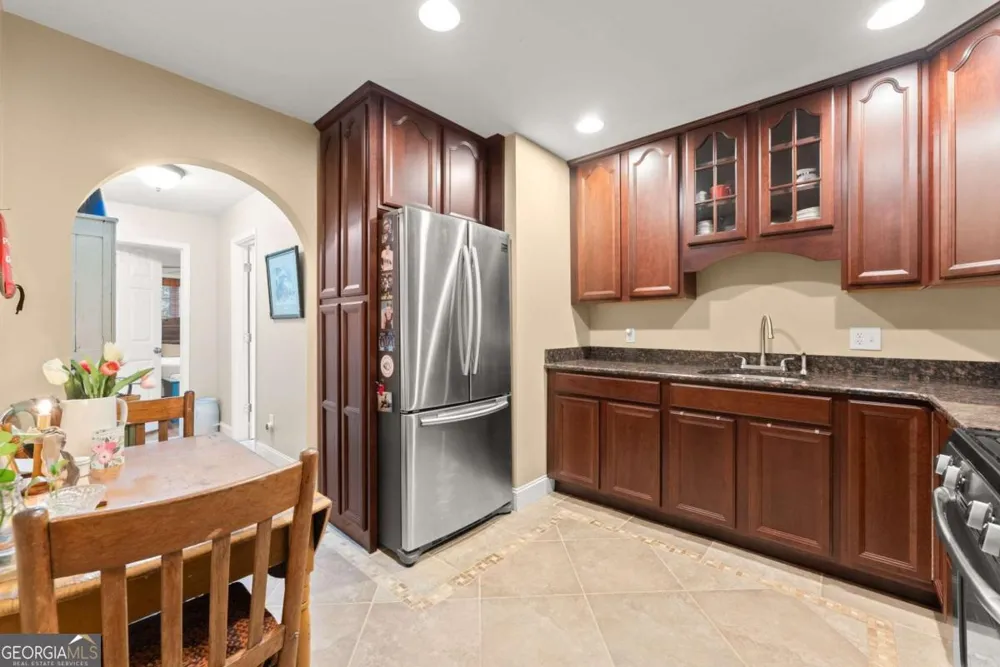 1165 Evergreen Oak WAY Dacula, GA 30019