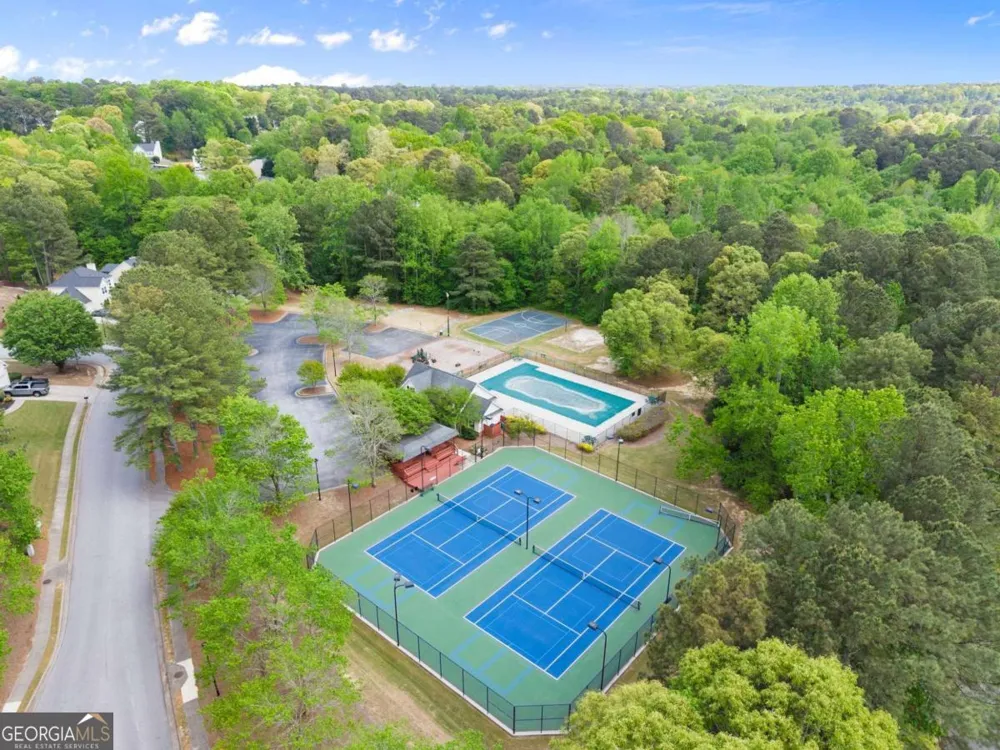 1165 Evergreen Oak WAY Dacula, GA 30019