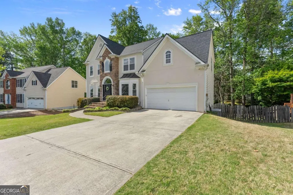 1165 Evergreen Oak WAY Dacula, GA 30019