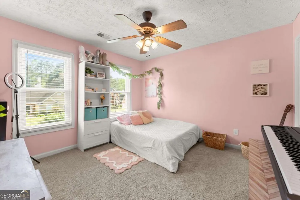 1165 Evergreen Oak WAY Dacula, GA 30019