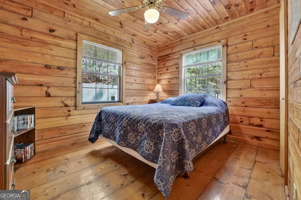 660 Ripshin Mountain RD Blue Ridge, GA 30513