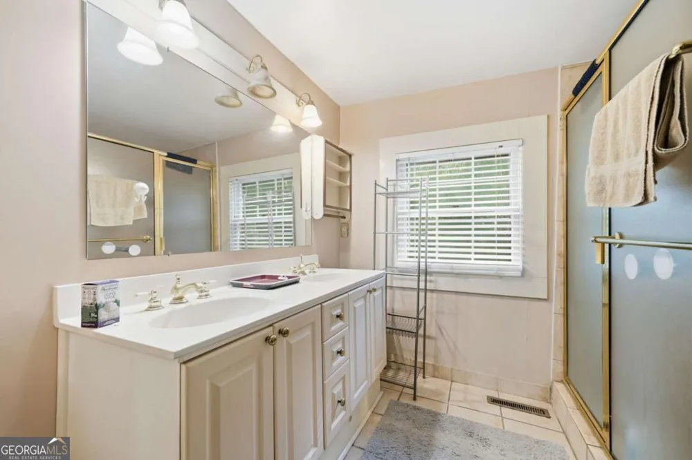 348 Old Tate RD Jasper, GA 30143