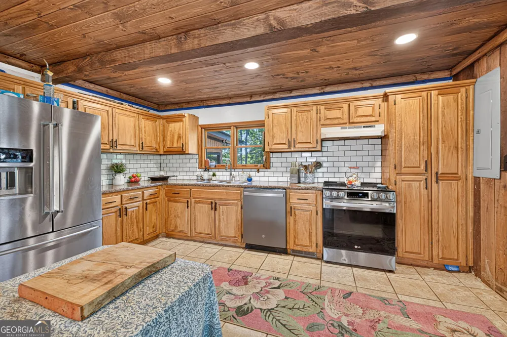 169 Rusty G PL Dawsonville, GA 30534