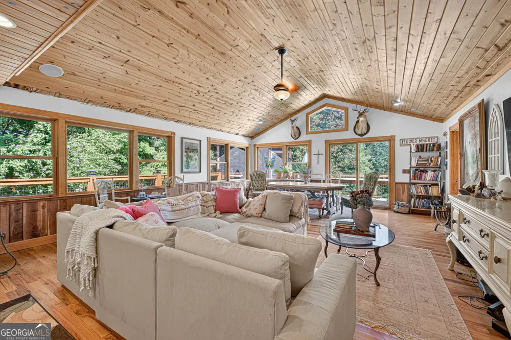 169 Rusty G PL Dawsonville, GA 30534