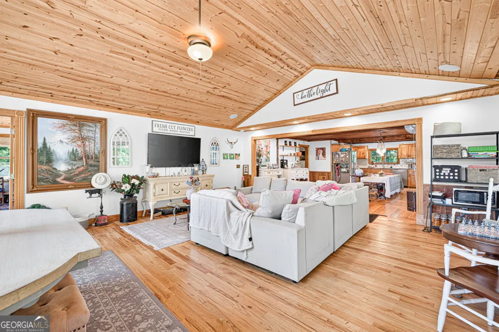 169 Rusty G PL Dawsonville, GA 30534