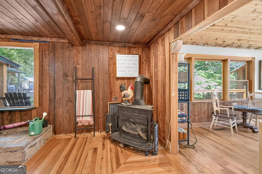 169 Rusty G PL Dawsonville, GA 30534