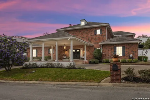 4123 Cliff Oaks