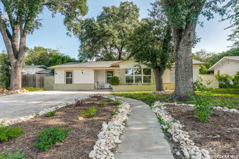 451 Hialeah Ave