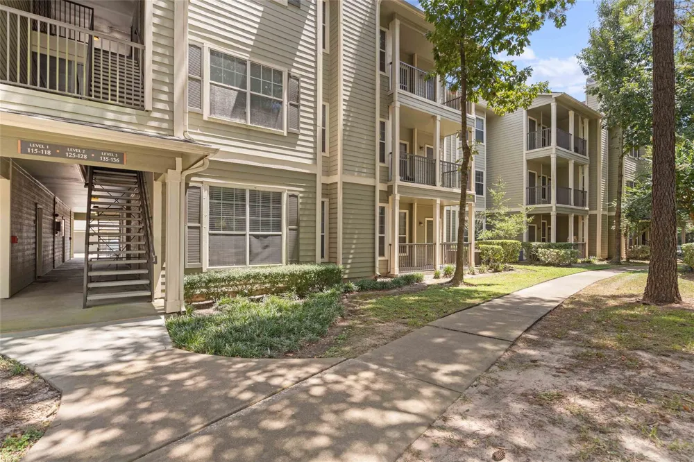 2400 Spring Rain Drive Klein, TX 77379