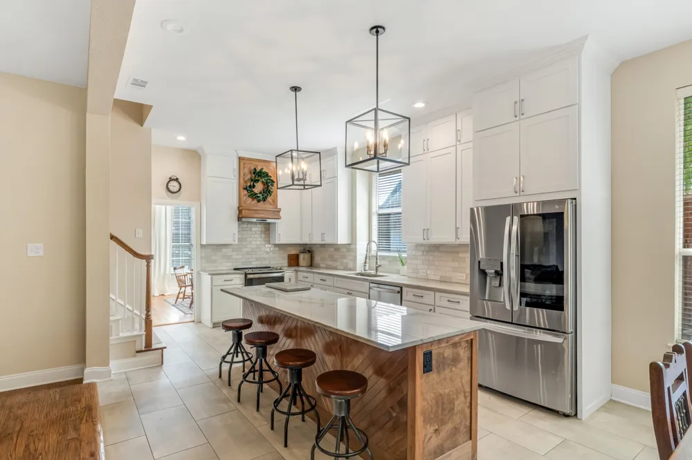 1620 McGreg Lane Carrollton, TX 75010